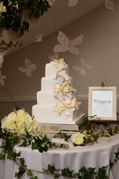 12 mẫu bánh cưới đẹp nhất nước Anh