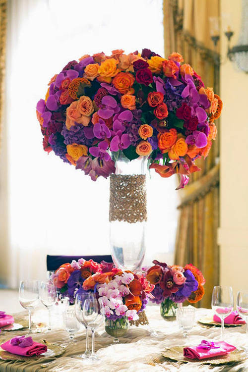12 mẫu hoa bàn tiệc cho đám cưới xa hoa