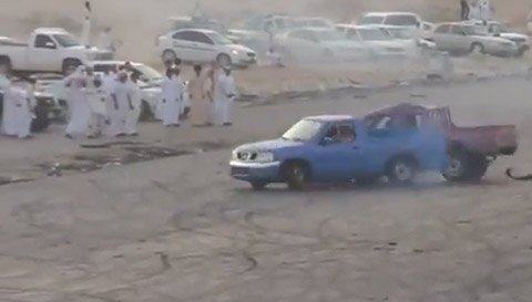 Drift tử thần trên cung đường Saudi Arabia