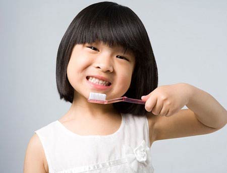Trẻ sâu răng nhiều, tại bố mẹ?