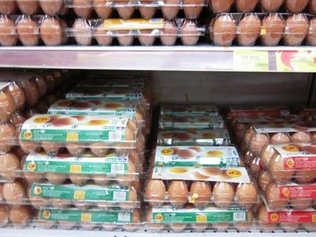 Emivest thừa nhận tăng giá trứng bất hợp lý