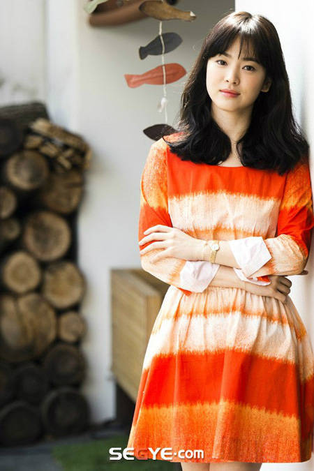 Song Hye Kyo - mỹ nhân của váy xòe