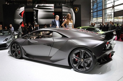 Siêu xe Lamborghini mới đẹp mê hồn