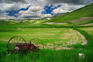 Castelluccio: Ngây ngất sắc màu