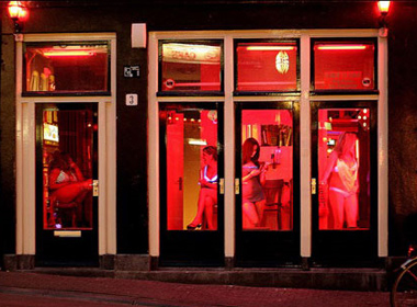 Những phố 'đèn đỏ' đình đám nhất thế giới