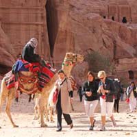 Petra, màu hoang tàn rực rỡ