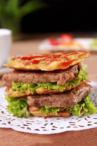 Làm burger bò siêu ngon mà không cần lò nướng!