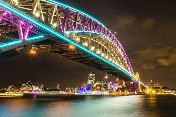 Sydney rực rỡ sắc màu trong lễ hội ánh sáng