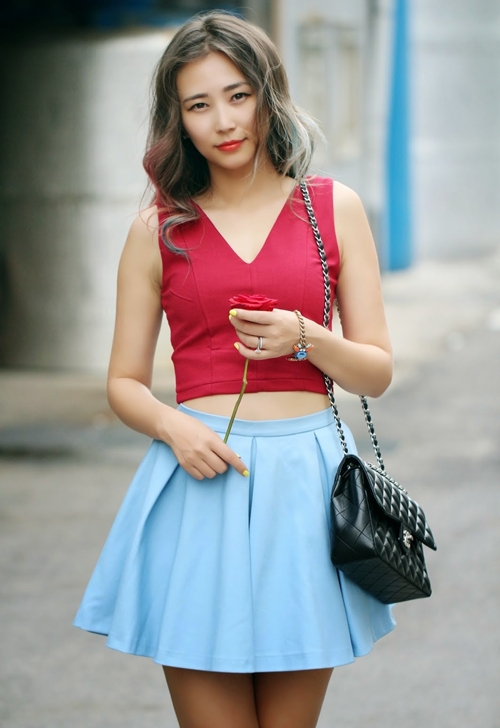 Style trẻ trung, ngọt ngào của blogger 26 tuổi