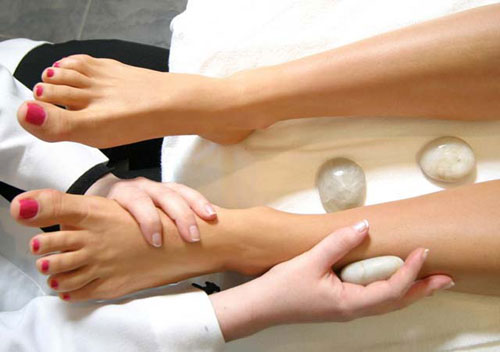 Massage Chân Kiều Vũ - Xoa bóp bàn chân chuyên nghiệp tại Sài Gòn