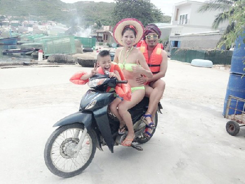 Dáng lái xe 'bá đạo' chỉ có ở Việt Nam
