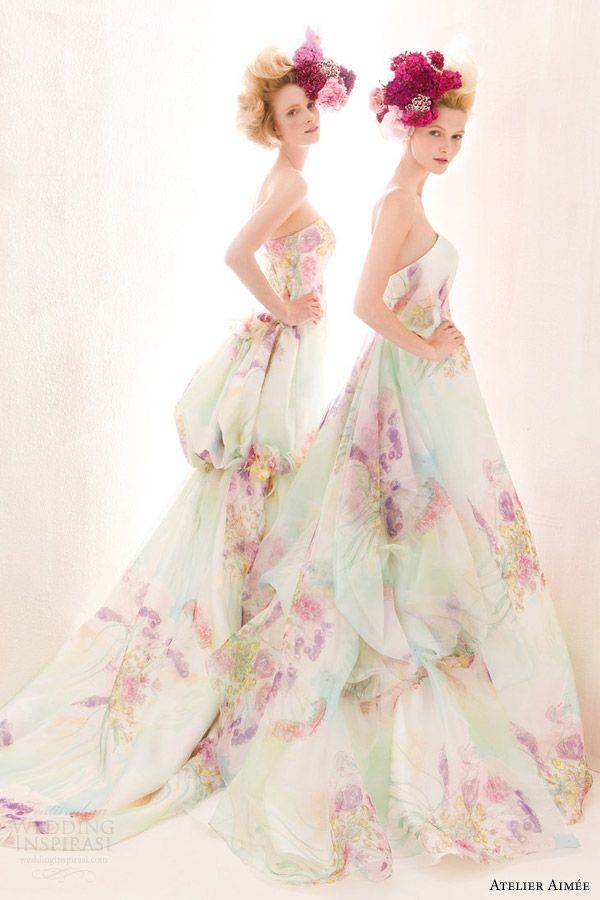 Những mẫu váy cưới tuyệt đẹp không mang tone trắng truyền thống