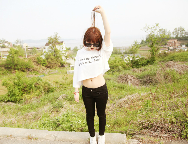 Hạt tiêu' 1m46 mặc đẹp nổi tiếng giới hot girl Hàn