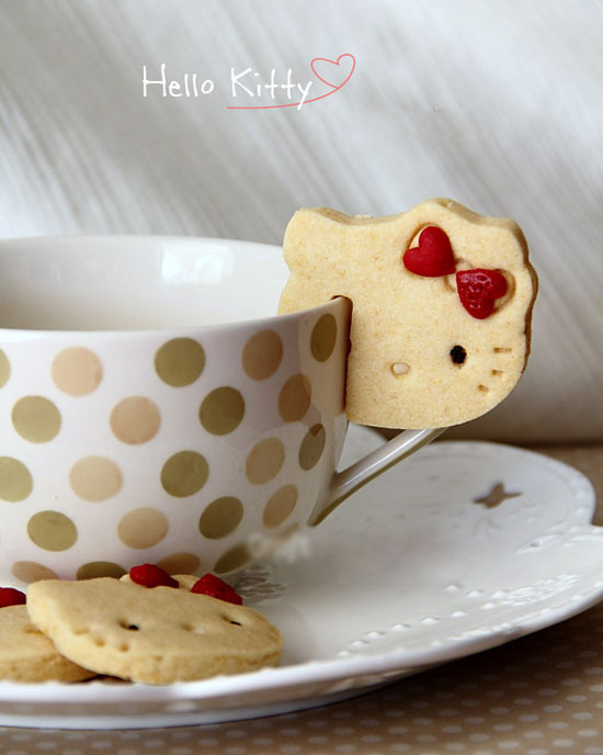 Bánh quy hình Hello Kitty cực dễ thương