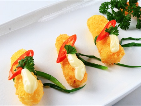 Khoai tây cuộn sốt mayonnaise chiên giòn