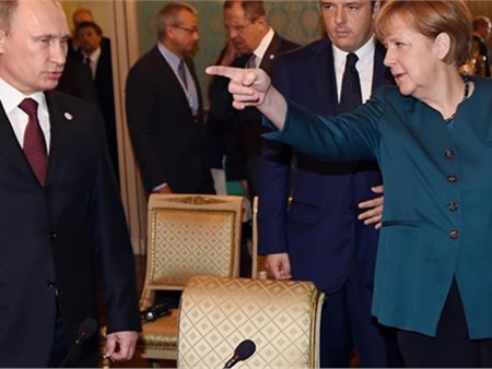 Về cuộc nói chuyện cộc lốc của Thủ tướng Merkel với Tổng thống Putin