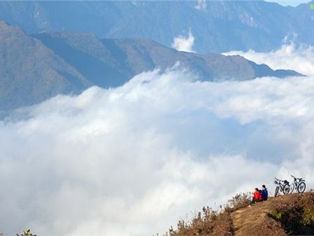 Ngỡ ngàng 'biển' mây tuyệt đẹp ở Việt Nam