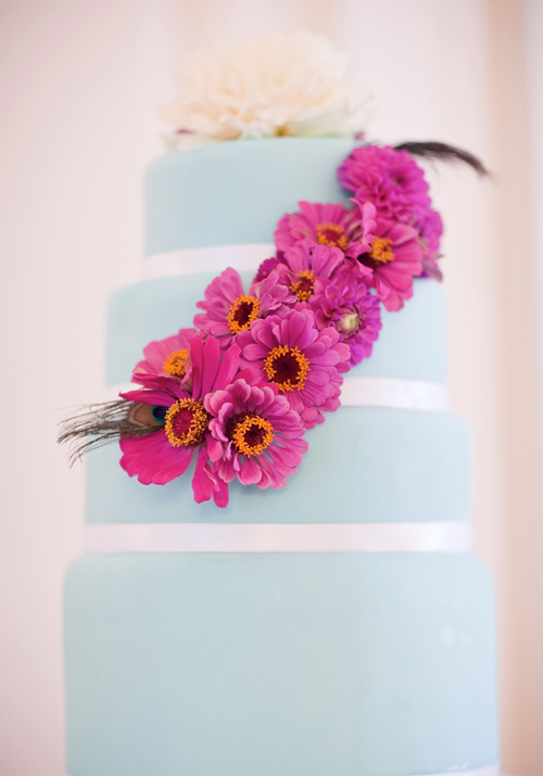 15 thiết kế bánh cưới sắc màu tươi trẻ