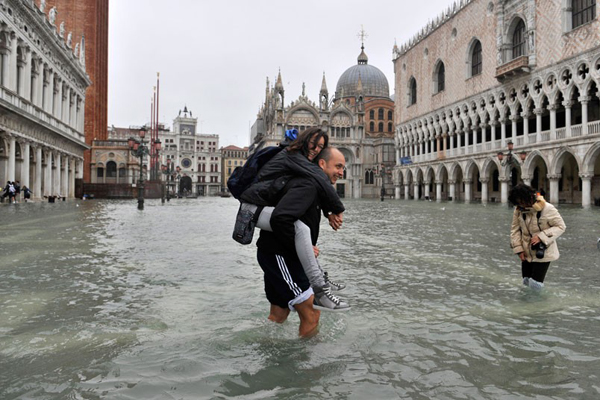 Thành phố tình yêu' Venice ngập trong nước biển