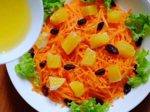 Salad cà rốt, cam cho nàng đẹp da, đẹp dáng