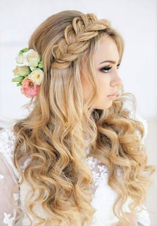 Những kiểu tóc cô dâu đẹp như công chúa Disney