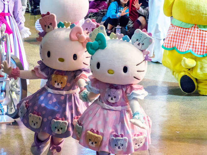 Thế giới mèo Kitty siêu dễ thương trong công viên giải trí Nhật Bản