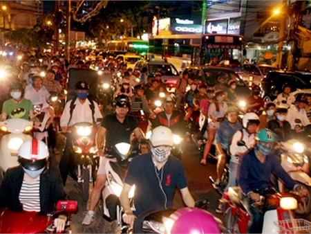 Sở Giao thông TP HCM: 'Kẹt xe do cấm đường vẫn trong tầm kiểm soát'