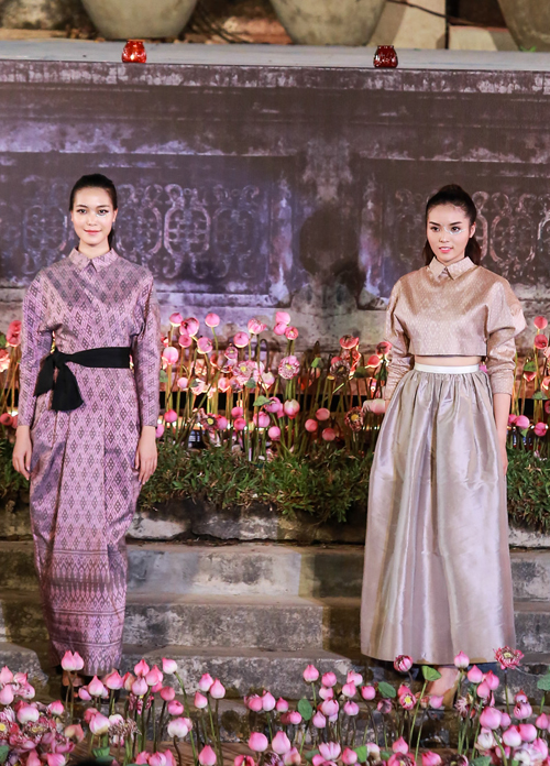 Ba Hoa hậu Việt Nam lộng lẫy diễn thời trang