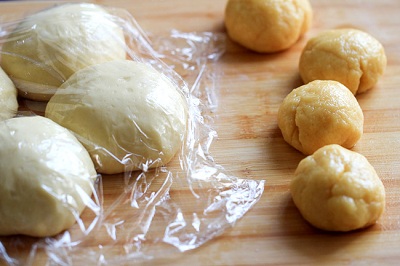Bánh dứa Hong Kong - nhỏ xinh mà thơm ngon khó cưỡng