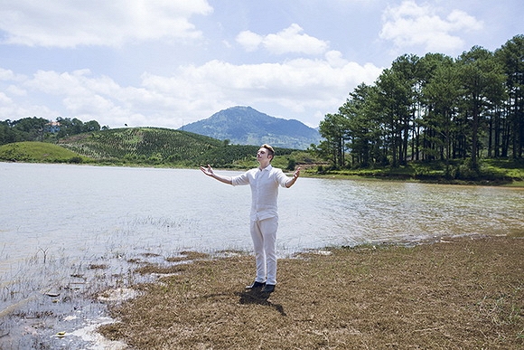 Ca sĩ gốc Mỹ Kyo York làm MV ca nhạc 'đẹp như mơ' tại Đà Lạt