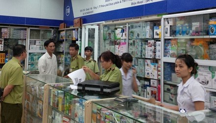 Chợ" dược phẩm lớn nhất Hà Nội bán hàng không nguồn gốc