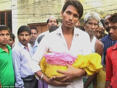 Ấn Độ: Bác sĩ làm đứt rời đầu thai nhi lúc đỡ đẻ khiến thai phụ tử vong