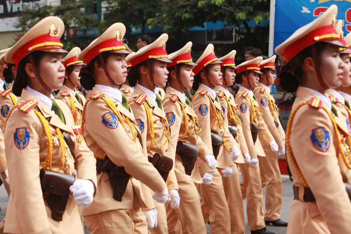 Ngắm nữ quân nhân xinh đẹp diễu binh ngày Quốc khánh