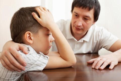 Những dấu hiệu nào cho biết trẻ đang gặp vấn đề về tâm lý?