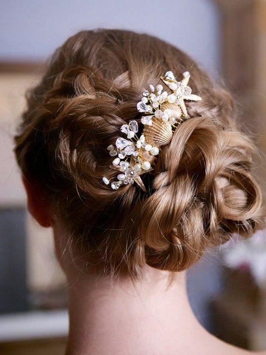 Chọn trang sức cổ tích cho tóc cô dâu ngày cưới