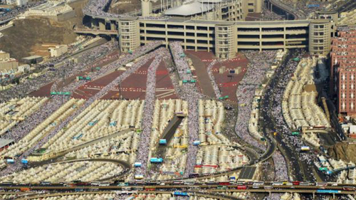 Giẫm đạp gần thánh địa Mecca do hai đoàn hành hương đi ngược nhau