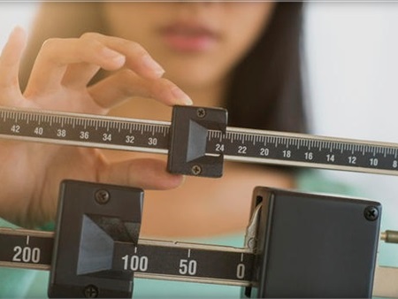 Chế độ kiêng chất béo không giúp bạn giảm cân